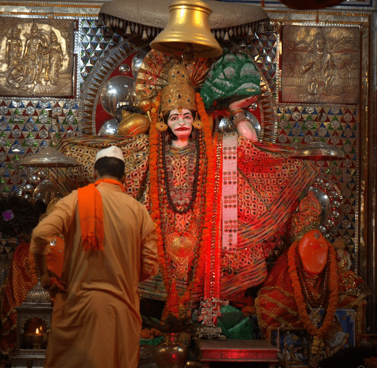 Arti at Sidhbali Dham